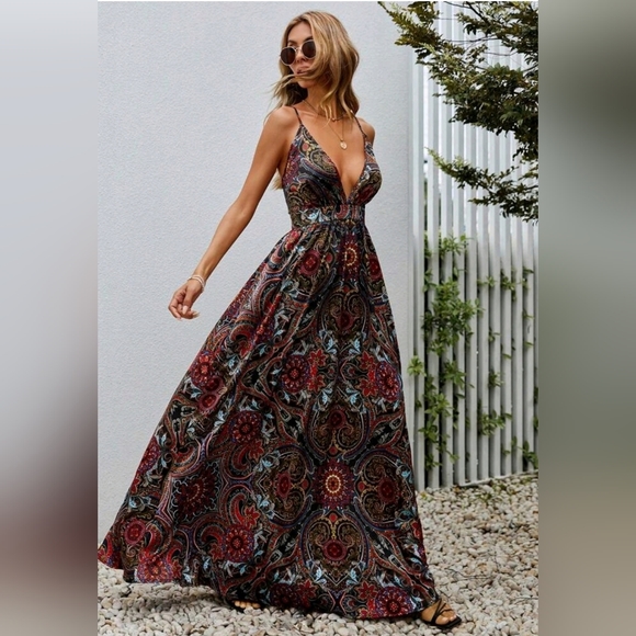 New Flowy Boho Scarf Print Maxi Dress Plunge V Neck Halter Long Red Blue Black - Picture 4 of 7